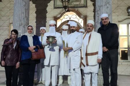 افروختن آتش جشن ملی و جهانی سده ۱۰ بهمن ۱۴۰۴در آ...